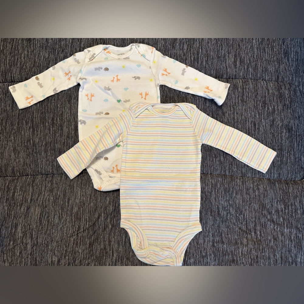 6 Month Carter’s Gender Neutral Long-Sleeve Onesie Set - BRAND NEW- NEVER WORN